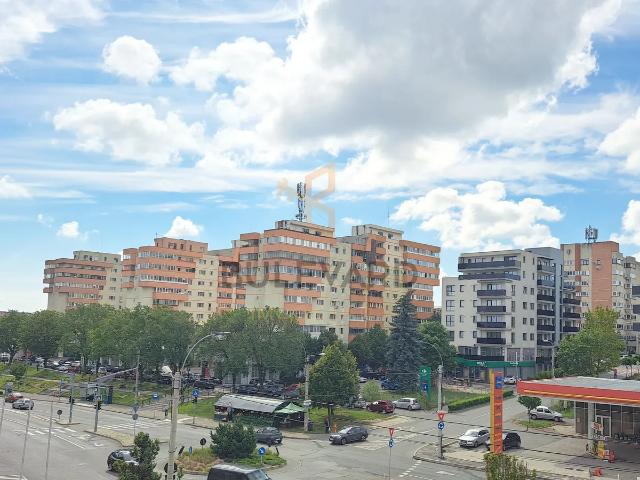 Apartament 3 camere decomandate, parcare, strada Observatorului