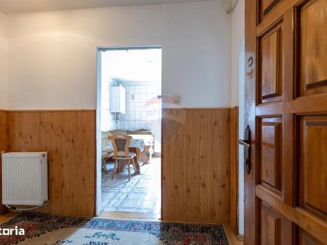 Apartament 3 camere decomandate – Strada Bicaz, zona Narcisa