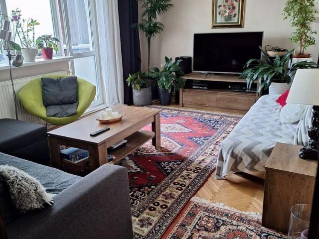 Apartament 3 camere decomandate si parcare Grigore Alexandrescu Manast