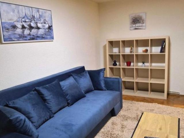 Apartament 3 camere decomandate zona Dioda
