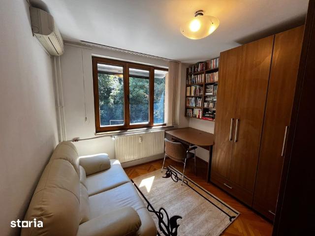 Apartament 3 camere| Drumul Taberei–Romancierilor|Metrou 1 minut|Garaj