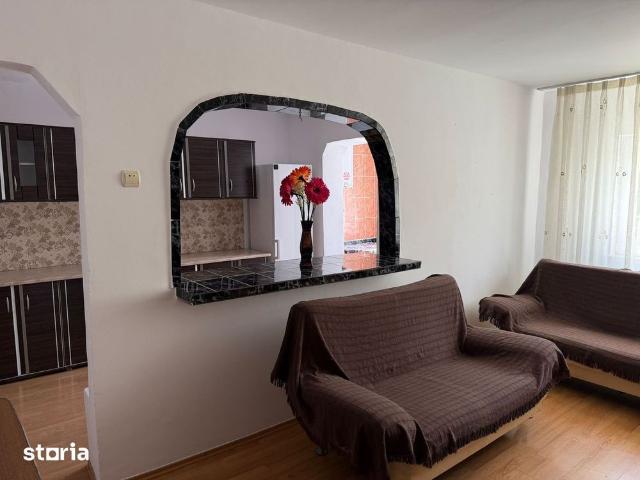 Apartament 3 camere etajul 4 bloc izolat, Dumbrava Nord