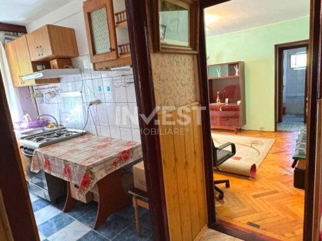 Apartament 3 camere etajul 1 Baza 3