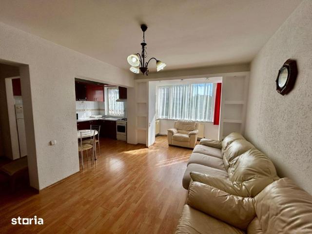 Apartament 3 camere, etaj 3 – Caragiale