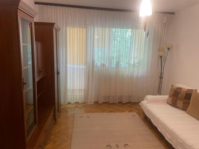 Apartament 3 Camere | Etaj 1 | Str Bucureti Medicina