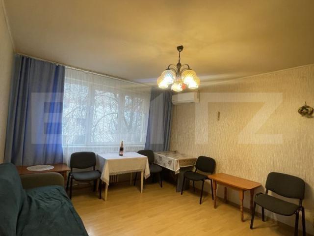 Apartament 3 camere Etaj 2 Zona Centrala