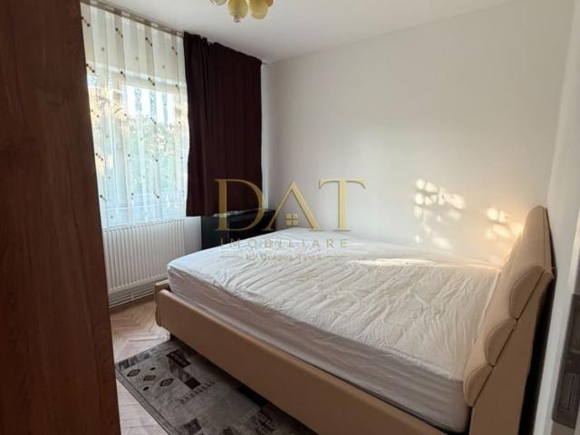 Apartament 3 camere, etaj intermediar, zona BIG