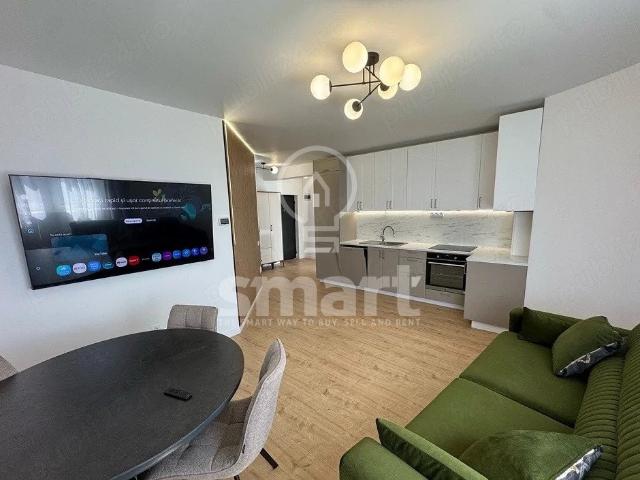 Apartament 3 camere Europa etaj 2 bloc nou prima închiriere parcare inclusă