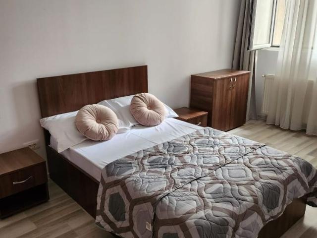 Apartament 3 camere, garaj, lift, etaj 7