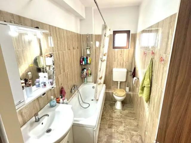 Apartament 3 camere Giroc loc de parcare