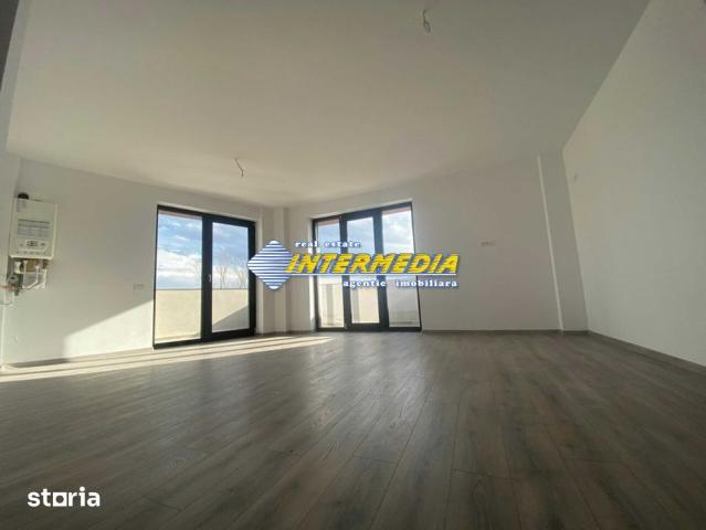 APARTAMENT 3 CAMERE I DE INCHIRIAT I CENTRU I ETAJ 1 I NEMOBILAT I