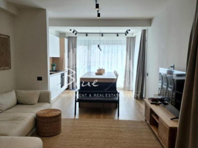 Apartament 3 camere in Mamaia locuinta noua langa plaja