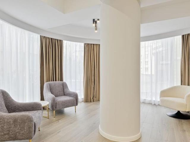 Apartament 3 camere in Cartierul Francez | Recent Renovat, Loc de parcare