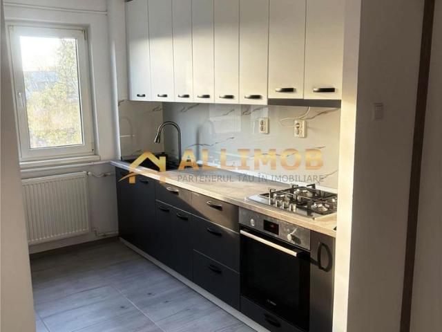 Apartament 3 camere in Ploiesti, zona Cantacuzino