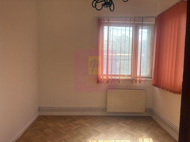 Apartament 3 camere in vila Cotroceni Palat