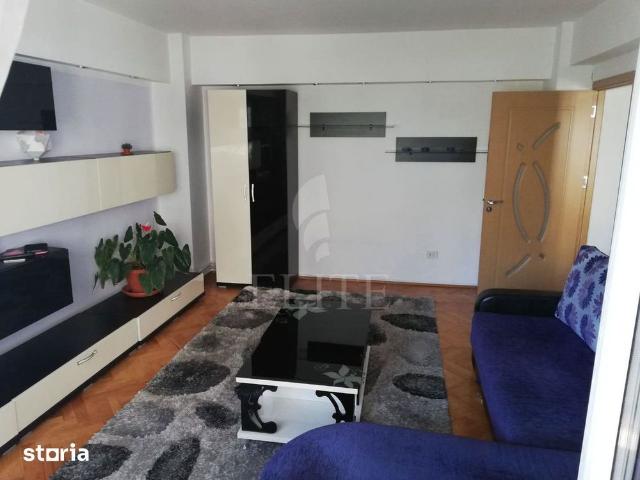 Apartament 3 camere în zona P TA CIPARIU