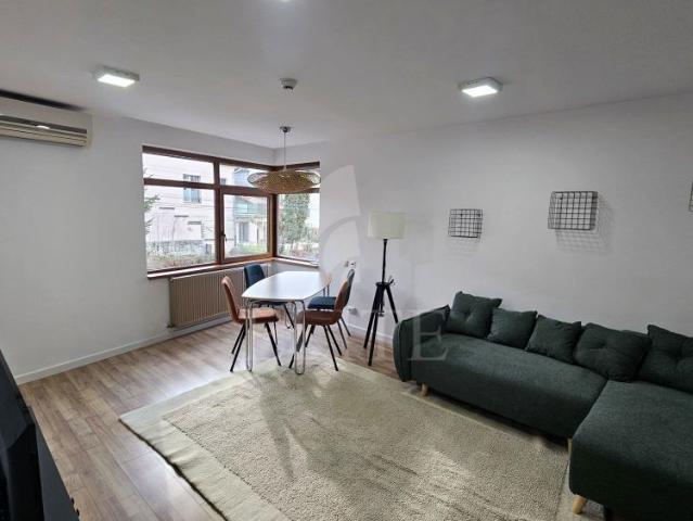 Apartament 3 camere în zona ZORILOR