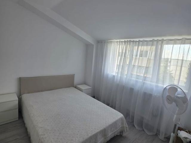 Apartament 3 camere inchiriere Nicolina 1 Biserica catolica Belvedere