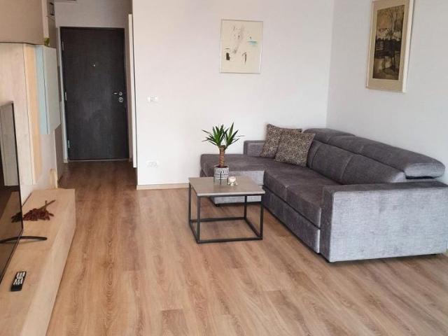 Apartament 3 camere Lux Adora Park