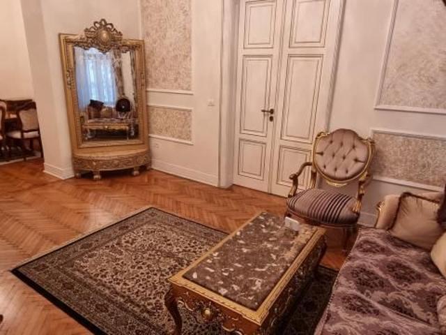 Apartament 3 camere LUX Podgoria