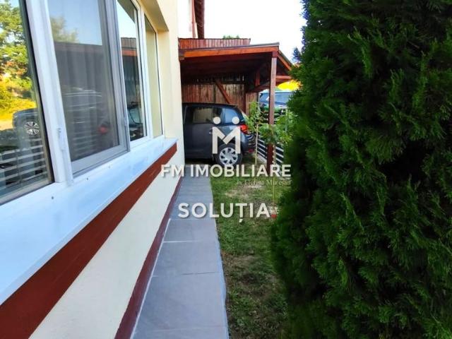Apartament 3 camere, la curte, zona Valea Borcutului!