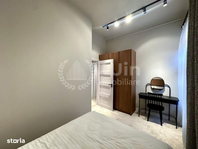 Apartament 3 camere | La Cheie | Curte interioara | Parcare | Centru