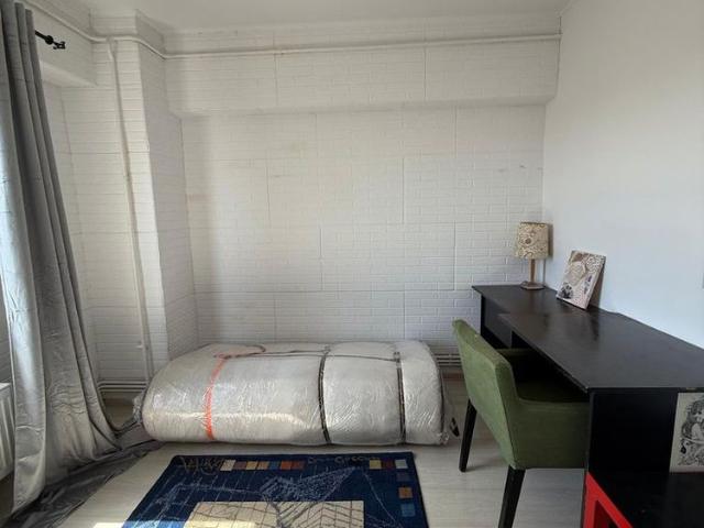 Apartament 3 camere langa Hyperion Centrala Proprie
