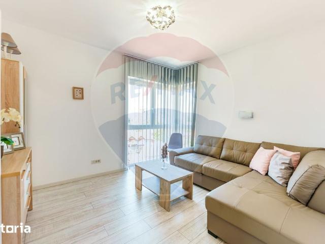 APARTAMENT 3 CAMERE + loc parcare Adora Park