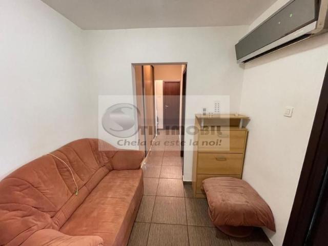 Apartament 3 camere Pacurari 550 euro