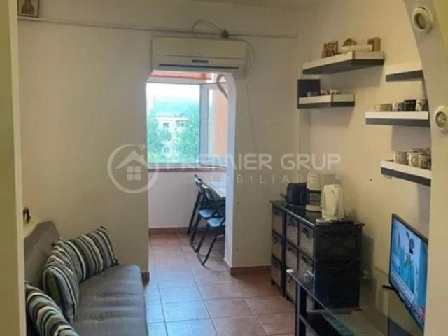 Apartament 3 camere, Pacurari, 60mp