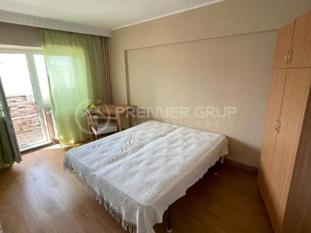 Apartament 3 camere, Pacurari, 80mp