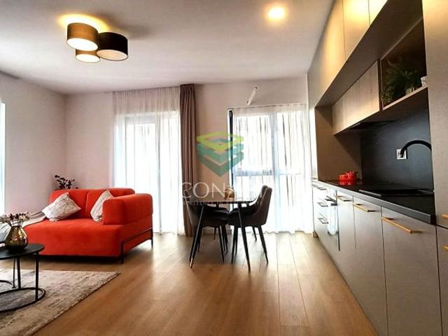 Apartament 3 camere Parcului 20
