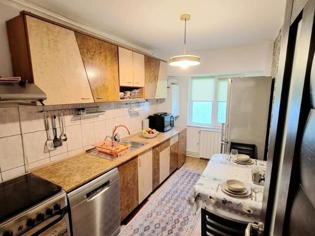 Apartament 3 camere Parcare asigurata Contract Anaf