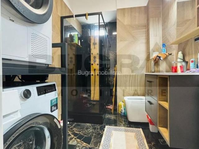 Apartament 3 camere, parcare, balcon, zona Oser