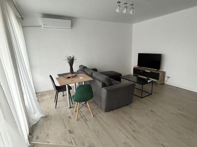 Apartament 3 camere parcare bloc nou Mihai Bravu metrou Vitan