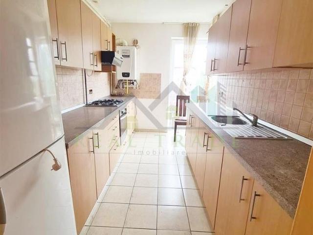 Apartament 3 camere, parcare proprie, Avantgarden 1