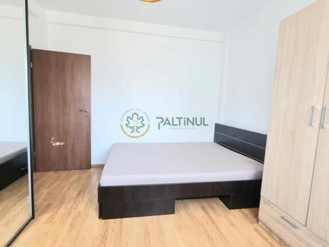 Apartament 3 camere, parter, loc de parcare zona 3 Stejari