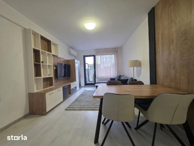 Apartament 3 camere parter si curte 45m de inchirat Rond OMV Pipera