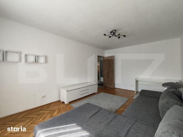 Apartament 3 camere PB mare, 65 mp, 2 bai, parcare inclusa, zona Roger