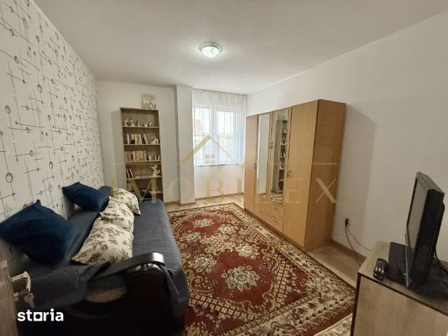 Apartament 3 camere, pet friendly, parcare, zona Terra/Sesul de Sus