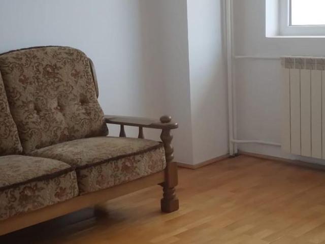 Apartament 3 Camere,Piata Alba Iulia,Decebal,bl.1995,DECOMANDAT,Amenajat,Liber