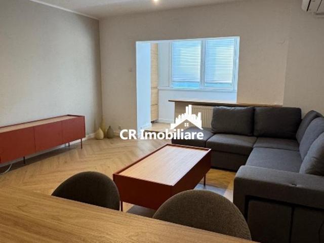 Apartament 3 camere, Piata Victoriei Guvern