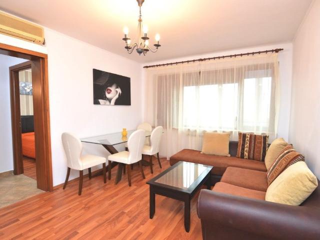 Apartament 3 Camere Piata Victoriei | Localizare Extraordinara