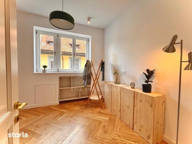 Apartament 3 camere Poarta Schei Brasov