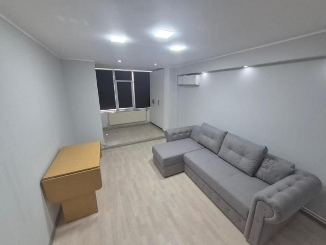Apartament 3 camere Podu Ros