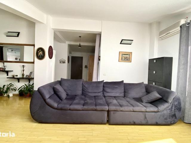 Apartament 3 camere Prelungirea Ghencea, București
