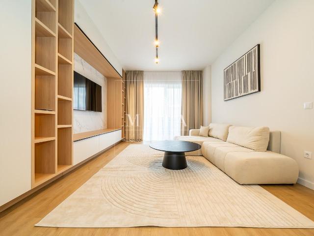 Apartament 3 camere, prima închiriere, bloc nou, parcare, zona Rahovei
