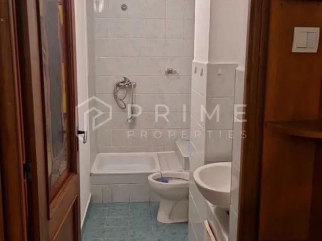 Apartament 3 camere – proaspăt renovat – zona 7 Noiembrie