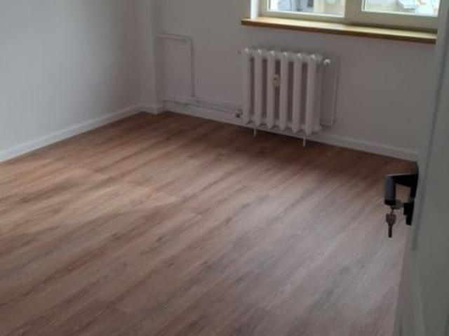 Apartament 3 camere renovat bloc 92' Nerva Traian