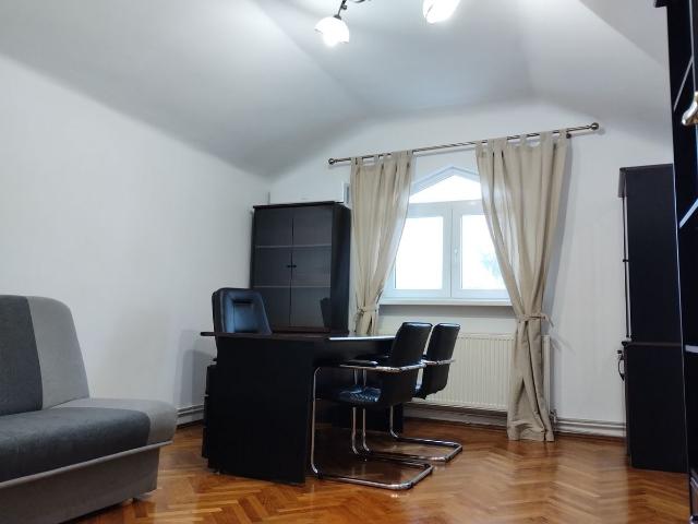 Apartament 3 camere renovat Unirii
